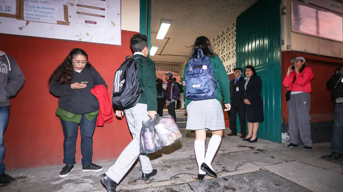 Regreso a Clases-Alumnos-Estudiantes-Escuela-Primaria-Secundaria (9)